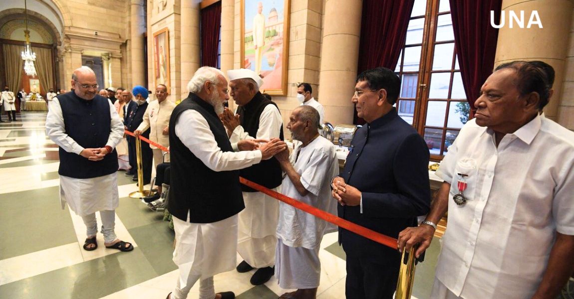 प्रधानमंत्री नरेंद्र मोदी ने बाबा शिवानंद के निधन पर शोक व्यक्त किया: